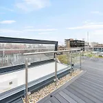 Panoramic Perfection Marble Arch 2Br Penthouse 74