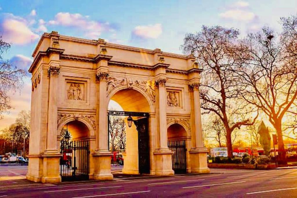 Panoramic Perfection Marble Arch 2br Penthouse 74 Apartment *